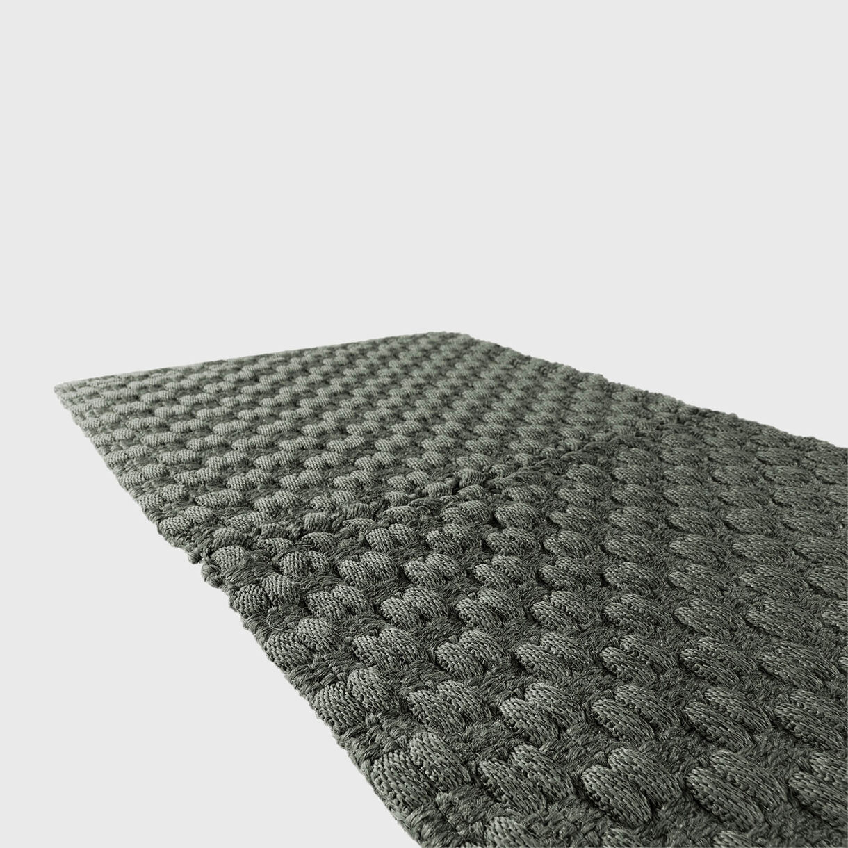 Pebble Beach Rug, Mint
